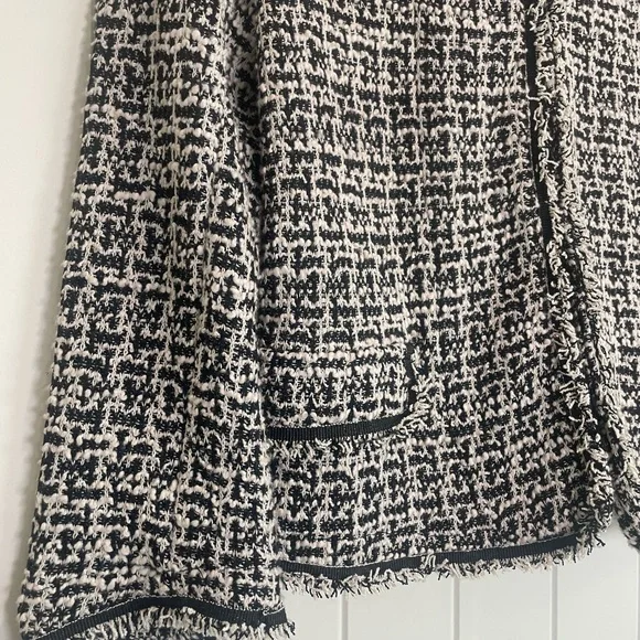 Max Studio Tweed Blazer In Black and White - Picture 4 of 10